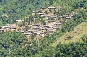 Huts+in+Arunachal.jpg